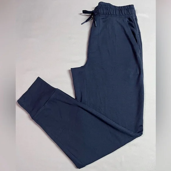 🔥🔥🔥 Lolë Men's Lightweight Lounge Joggers Navy Blue NWOT - Picture 3 of 5